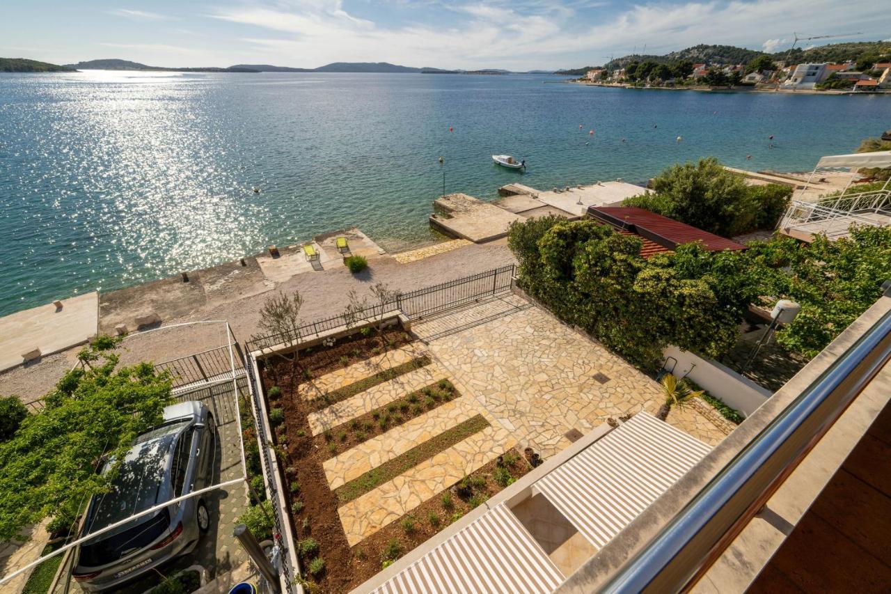 Apartment Busac Zaboric Bagian luar foto