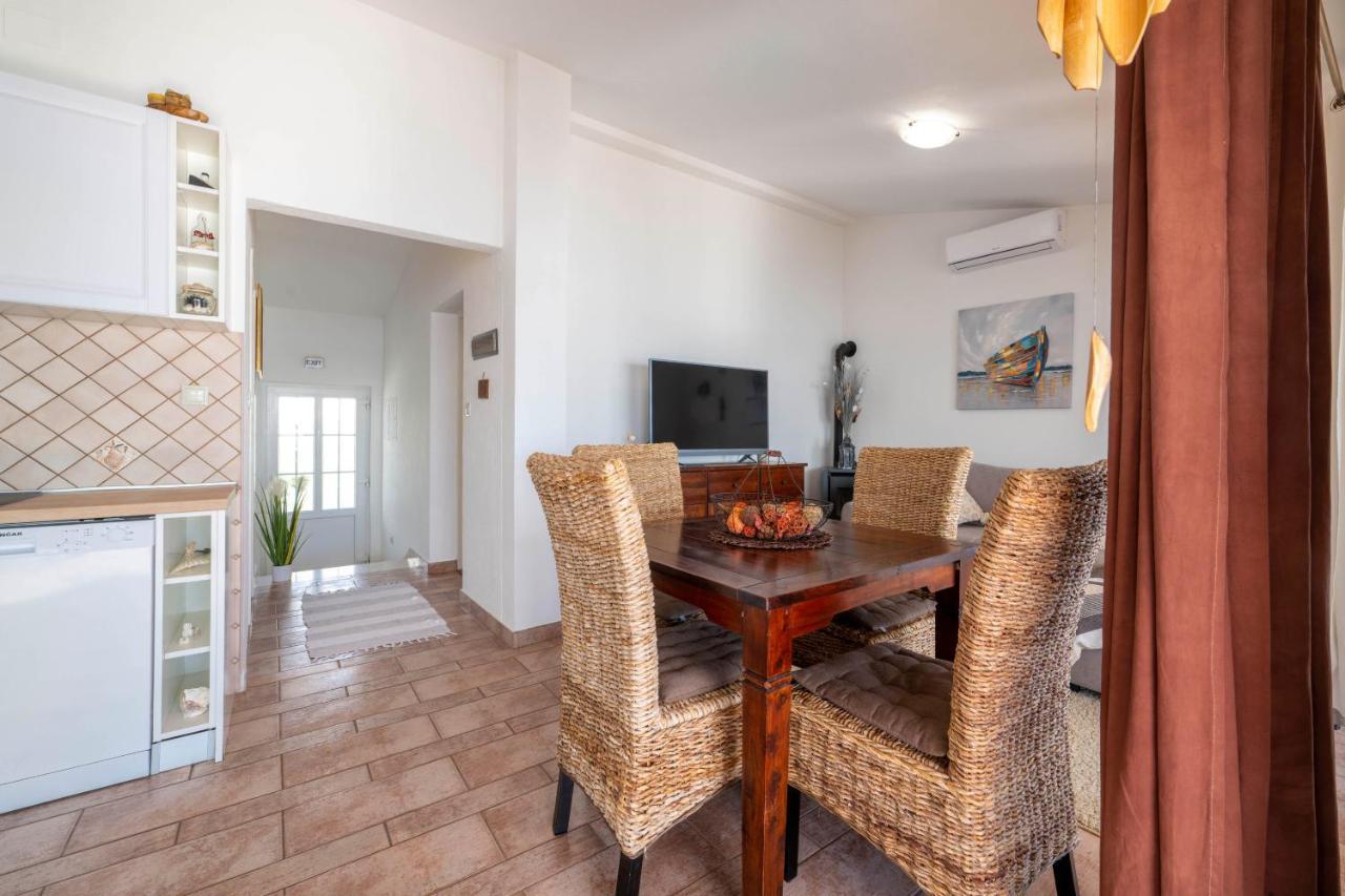 Apartment Busac Zaboric Bagian luar foto