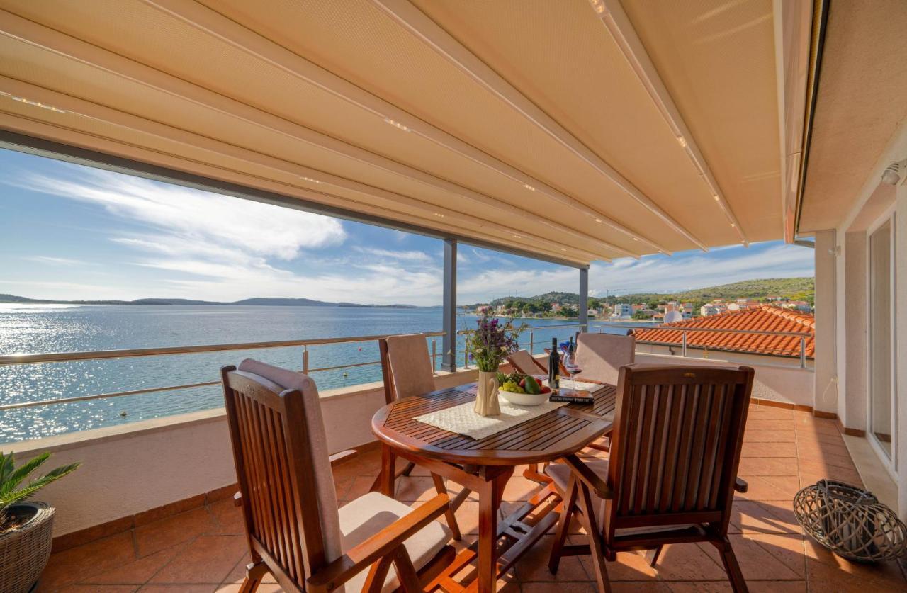 Apartment Busac Zaboric Bagian luar foto